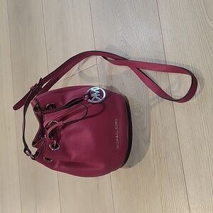 Michael Kors Bucket Bag